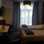 De Tolly 3* Tõrve