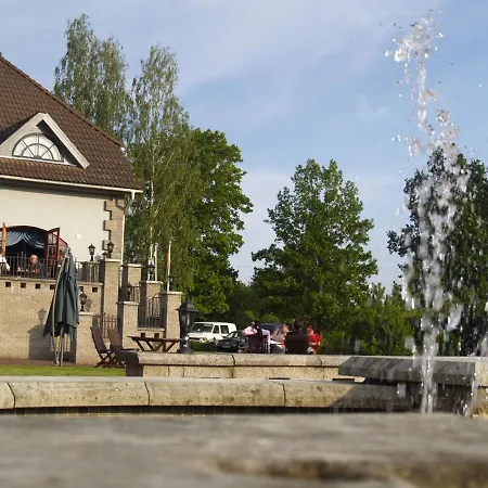 بيت ضيافة De Tolly 3*