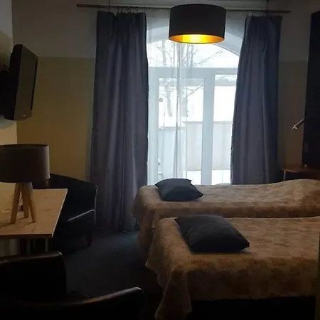 De Tolly 3* Tõrve