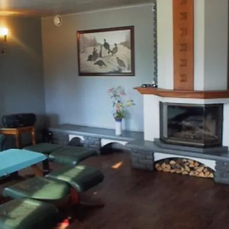 بيت ضيافة De Tolly Tõrve