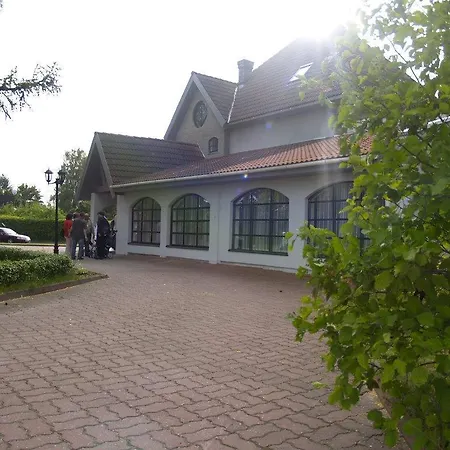 بيت ضيافة De Tolly 3*